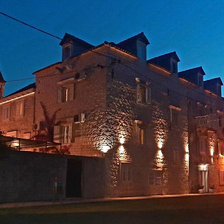 Carol Rooms Τρογκίρ Εξωτερικό φωτογραφία