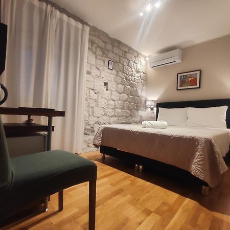 Carol Rooms Τρογκίρ Εξωτερικό φωτογραφία