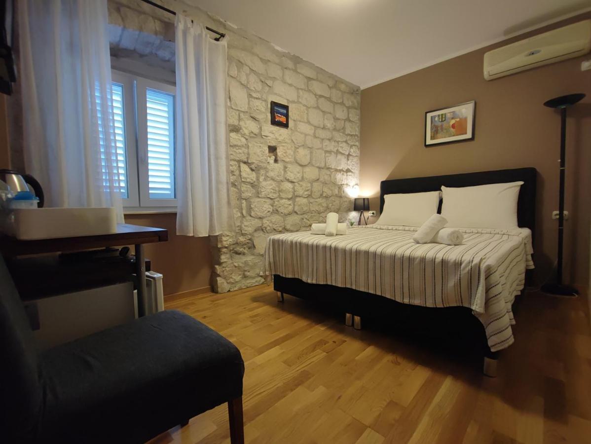 Carol Rooms Τρογκίρ Εξωτερικό φωτογραφία