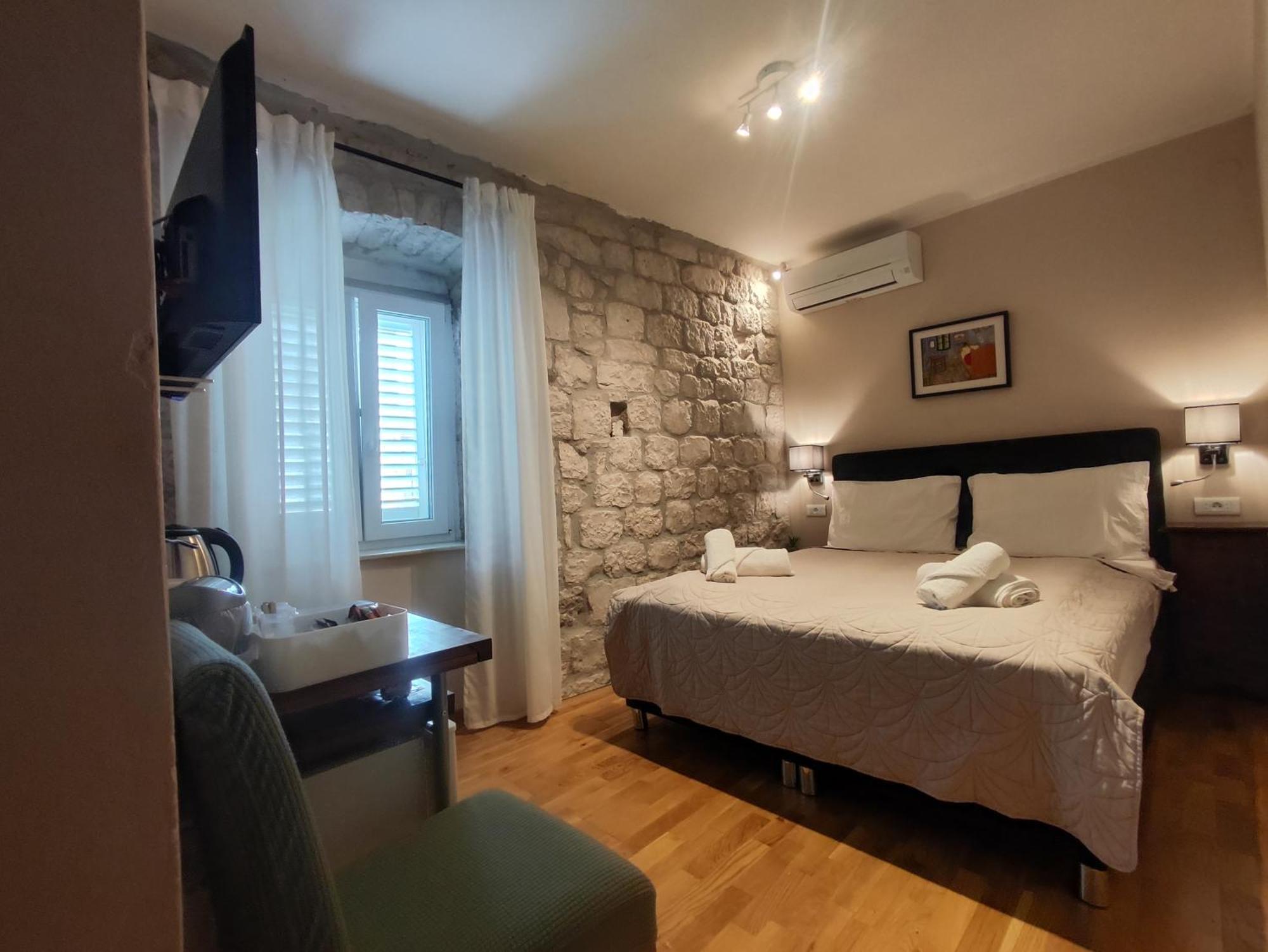 Carol Rooms Τρογκίρ Εξωτερικό φωτογραφία