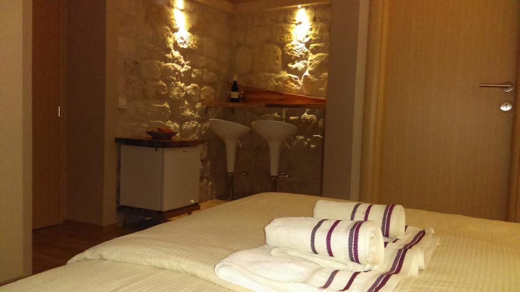 Carol Rooms Τρογκίρ Εξωτερικό φωτογραφία